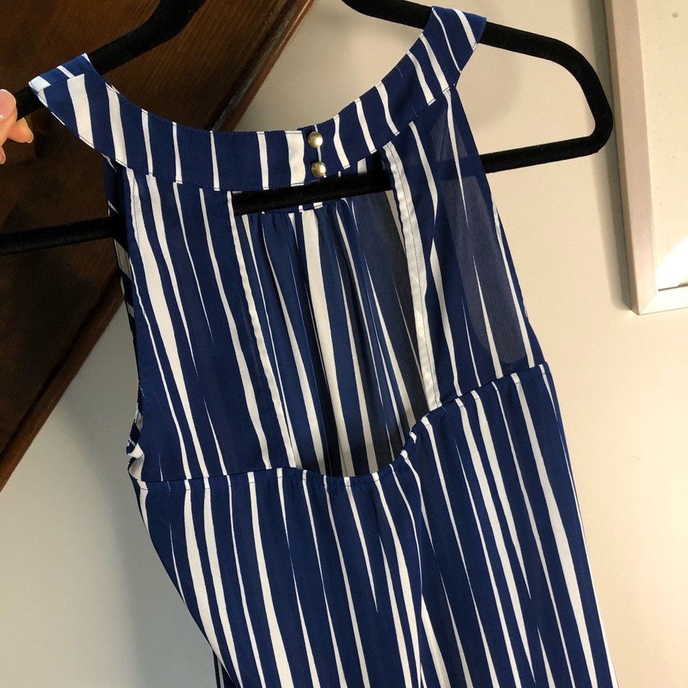 Banana Republic Blue Striped Sleeveless Blouse with Square Back Cut-out